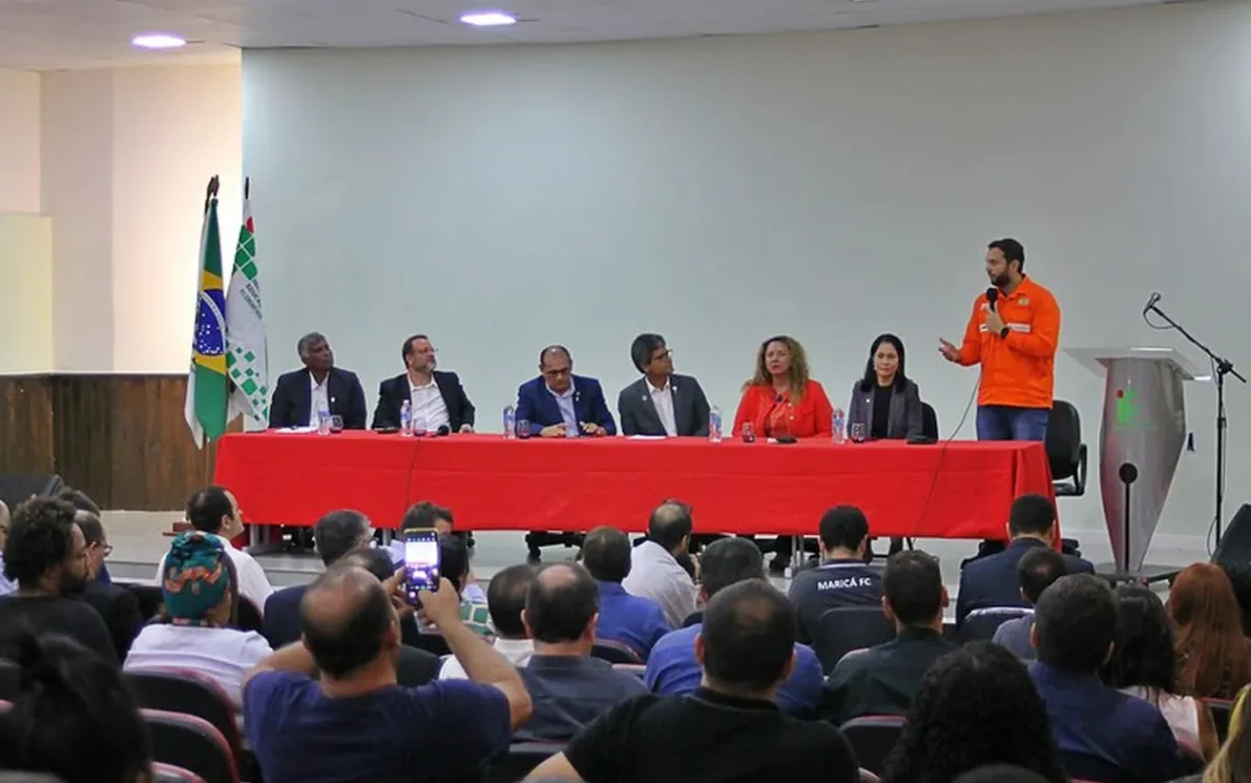 abertura, lançamento, estreia